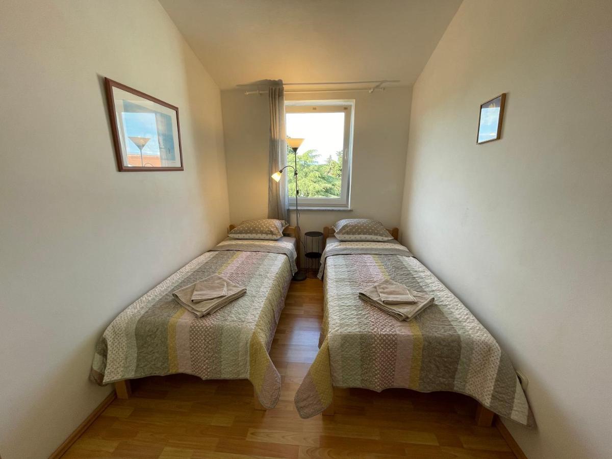 Apartments Vitalia Premantura Exterior photo